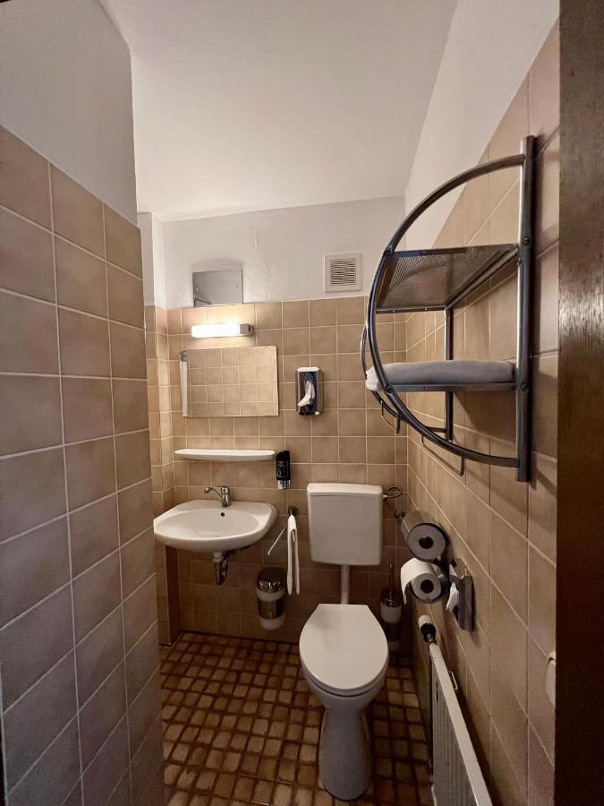 Hotel-Gasthof Deutschmeister Donauwörth Exteriér fotografie