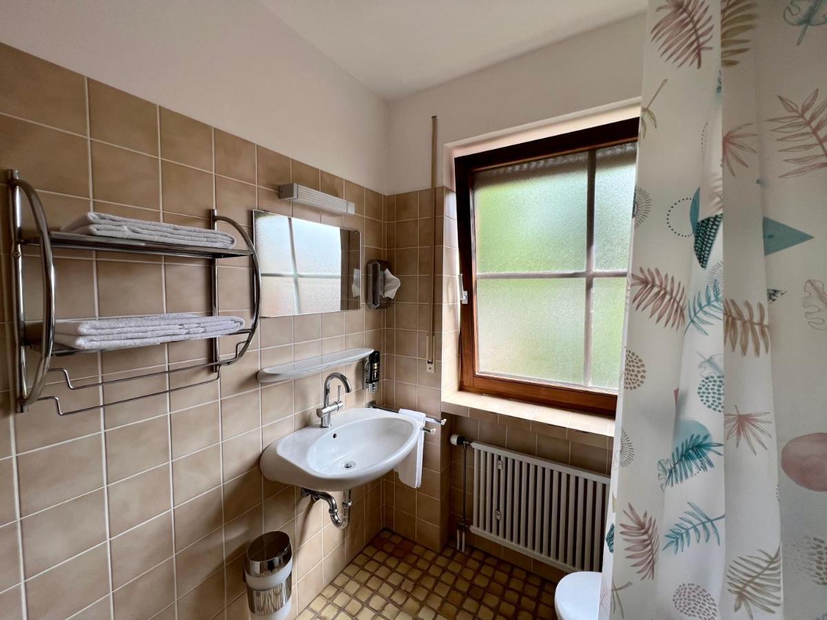 Hotel-Gasthof Deutschmeister Donauwörth Exteriér fotografie