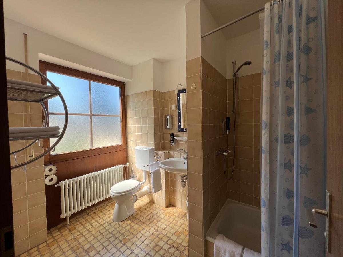 Hotel-Gasthof Deutschmeister Donauwörth Exteriér fotografie
